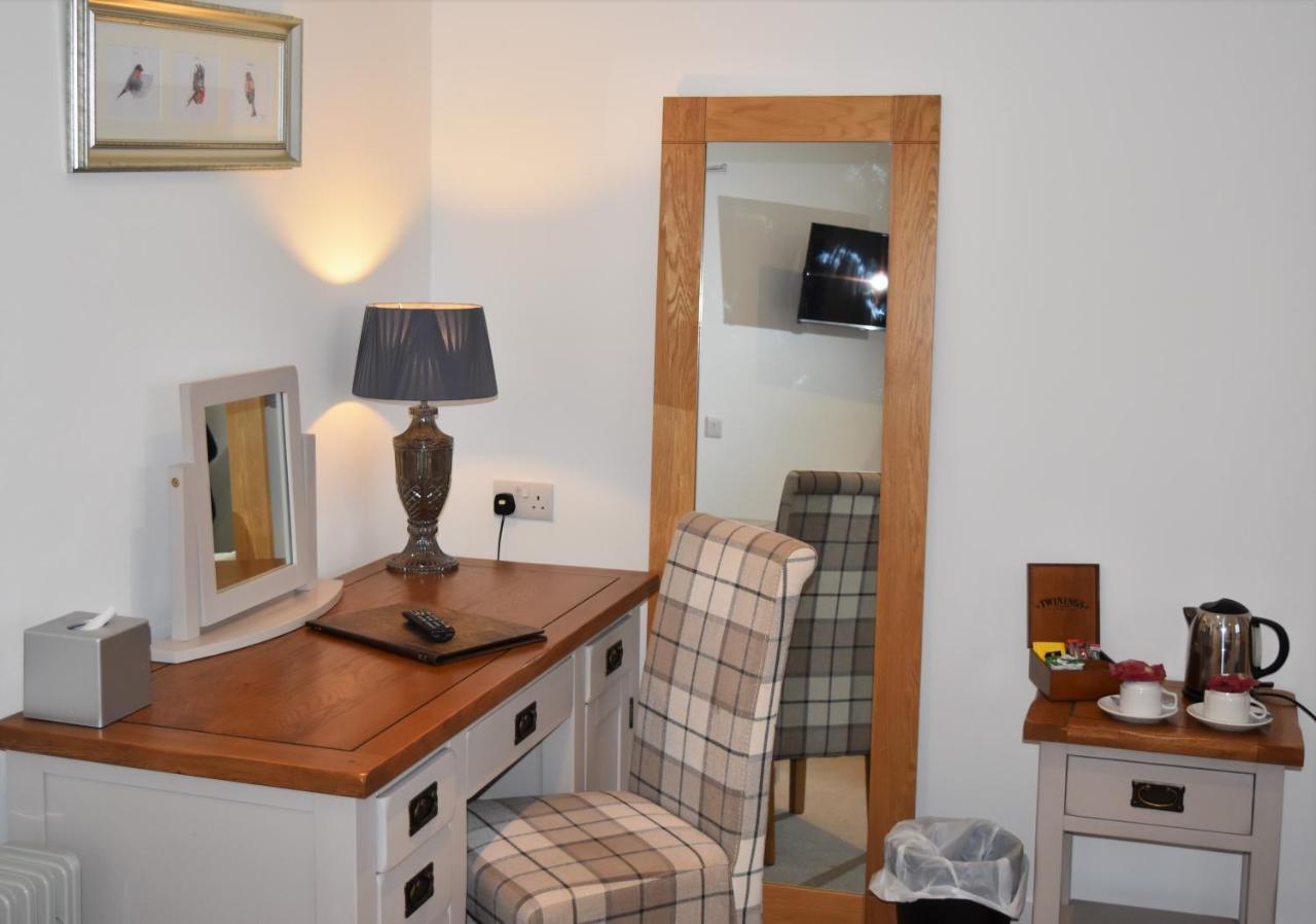 Three Horseshoes Country Inn Barry Dış mekan fotoğraf