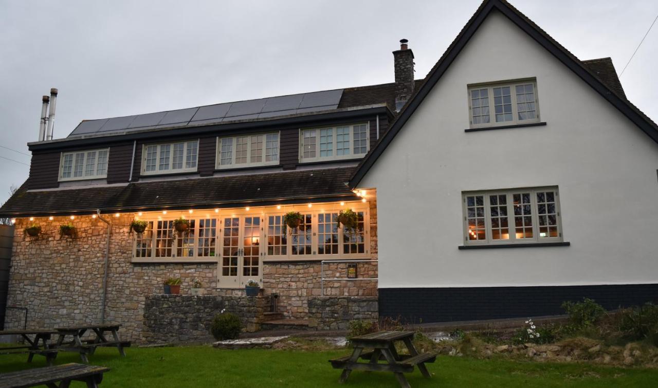 Three Horseshoes Country Inn Barry Dış mekan fotoğraf